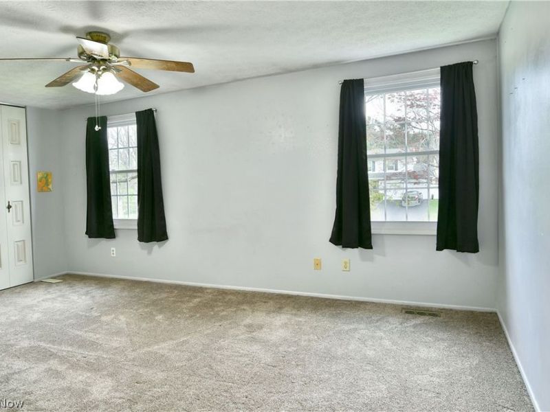 8560 Black Oak Drive NE, Warren, OH 44484 Photo 37