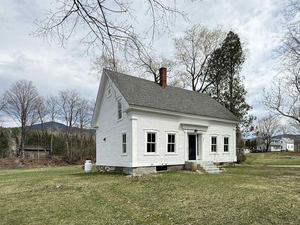 204 West River Road, Lincoln, VT 05443