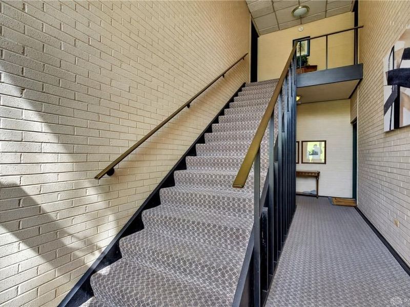 3205 Southdale Drive, Unit 3, Kettering, OH 45409 Photo 2