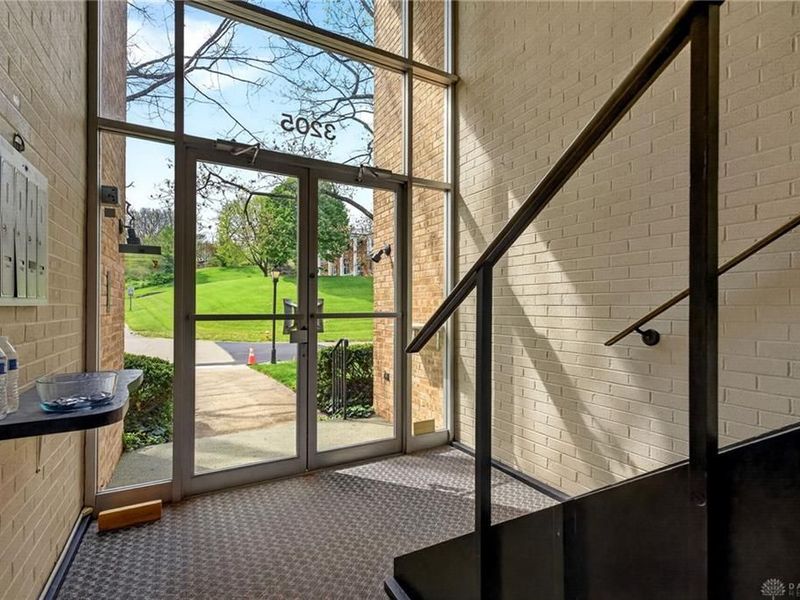 3205 Southdale Drive, Unit 3, Kettering, OH 45409 Photo 3