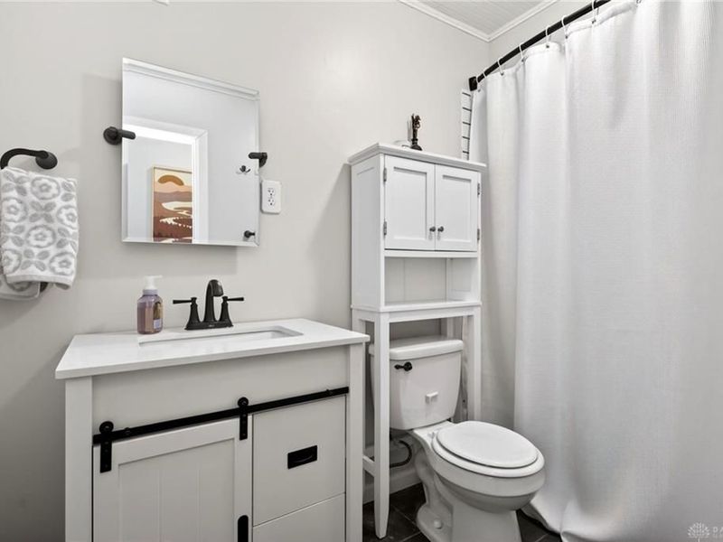 2812 Pinegrove Drive, Miami Township, OH 45449 Photo 16