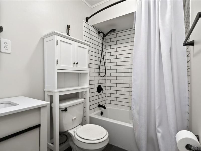 2812 Pinegrove Drive, Miami Township, OH 45449 Photo 17