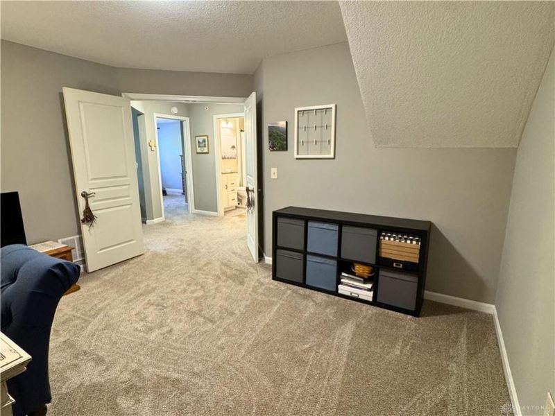 1317 Double Eagle Court, Turtlecreek Township, OH 45036 Photo 32