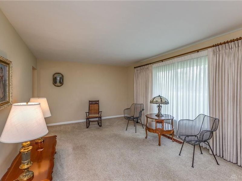 7120 Taywood Road, Clayton, OH 45322 Photo 11