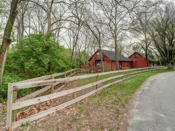 3544 N Creek Drive, Greenville, OH 45331