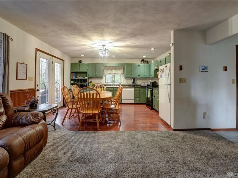 3544 N Creek Drive, Greenville, OH 45331 Photo 10