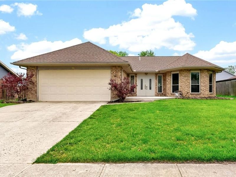 8818 Trowbridge Way, Huber Heights, OH 45424 Photo 3