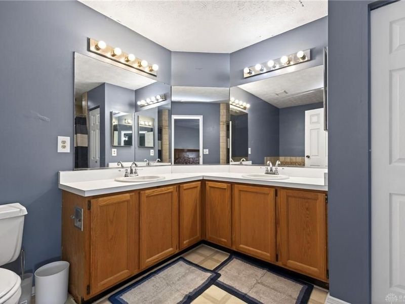 8818 Trowbridge Way, Huber Heights, OH 45424 Photo 31