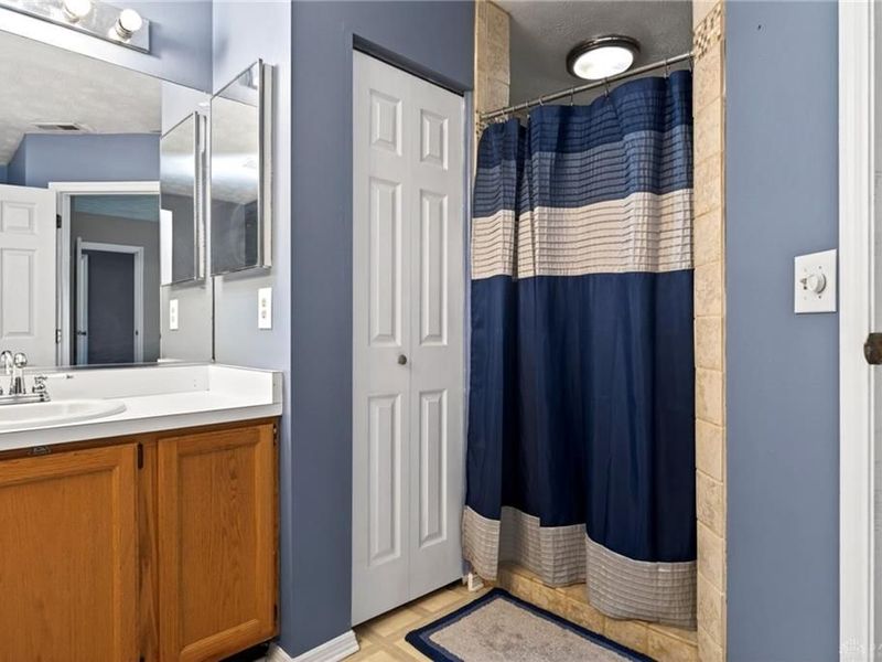 8818 Trowbridge Way, Huber Heights, OH 45424 Photo 32