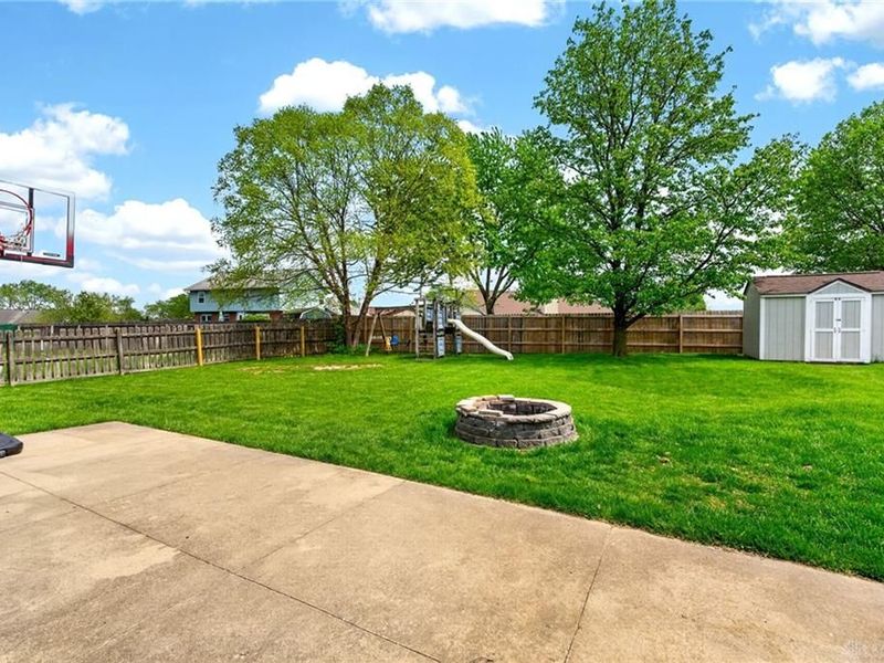 8818 Trowbridge Way, Huber Heights, OH 45424 Photo 35