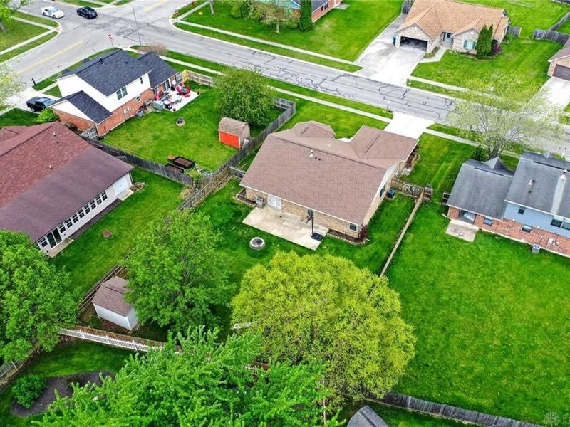 8818 Trowbridge Way, Huber Heights, OH 45424 Photo 47