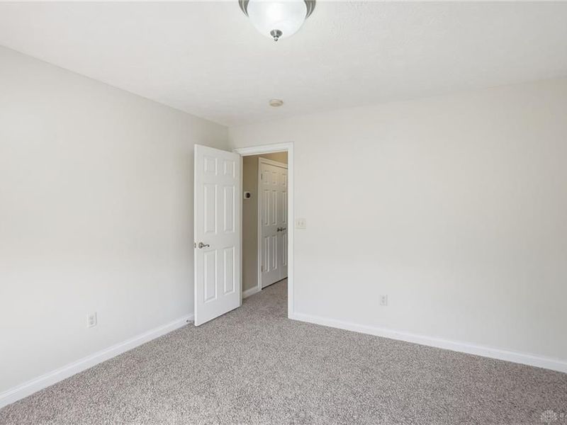 3128 Honeytree Lane, Franklin Township, OH 45066 Photo 25