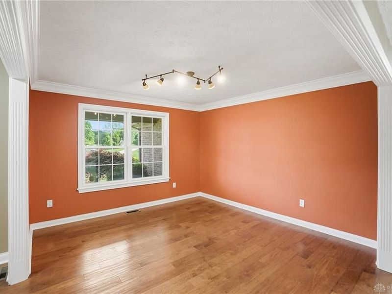 3128 Honeytree Lane, Franklin Township, OH 45066 Photo 5