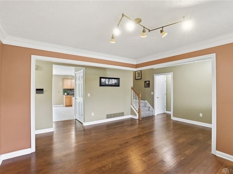 3128 Honeytree Lane, Franklin Township, OH 45066 Photo 6