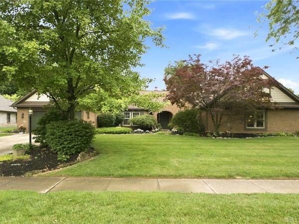 3955 Maple Grove Lane, Beavercreek, OH 45440