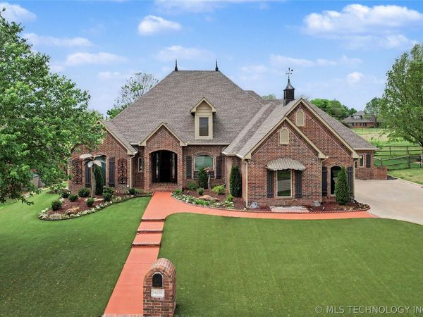 14220 S 50th East Avenue , Bixby, OK 74008