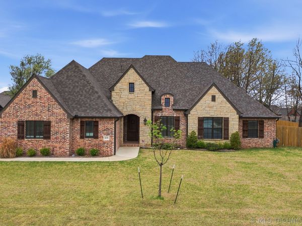 5678 S 255th East Avenue , Broken Arrow, OK 74014