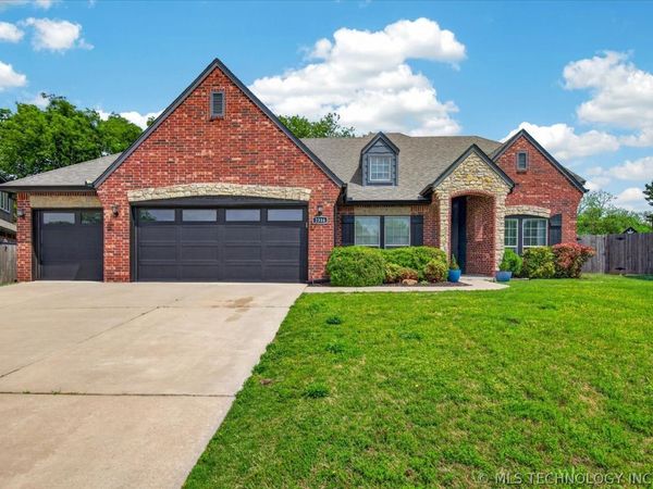 2316 Jefferson Road, Bartlesville, OK 74006