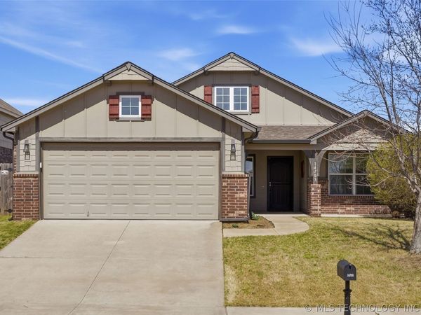 14703 E 114th Street N, Owasso, OK 74055