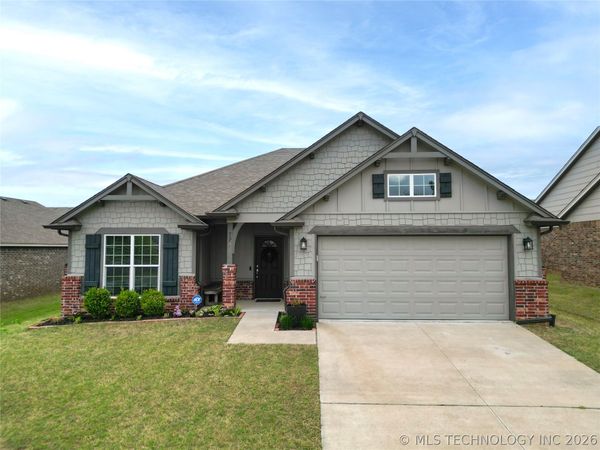7316 S Joshua Avenue , Broken Arrow, OK 74011