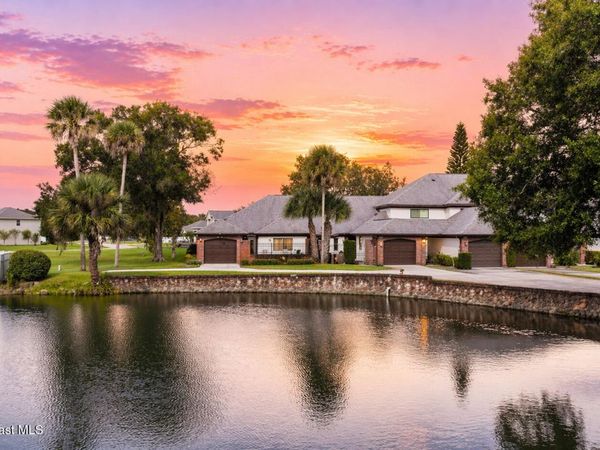 2102 Kings Cross Street, Titusville, FL 32796