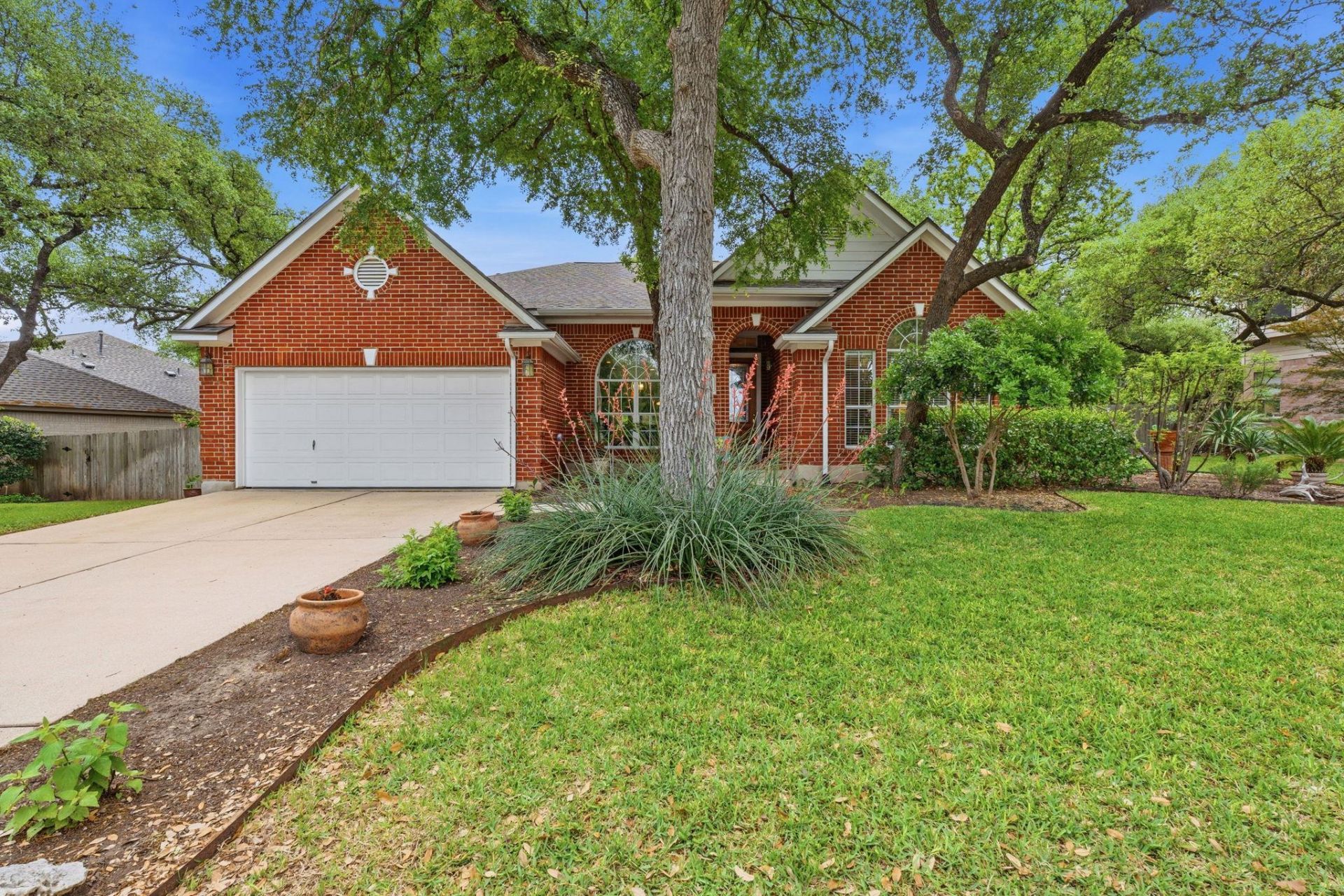 9405 Graceland Trl, Austin, TX 78717 Main Photo