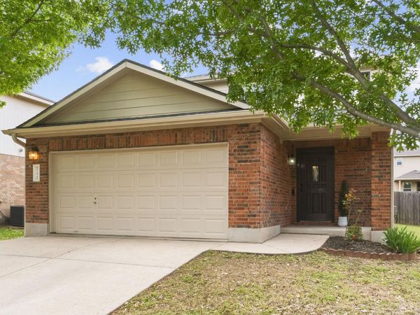 211 Banner Ave, Leander, TX 78641