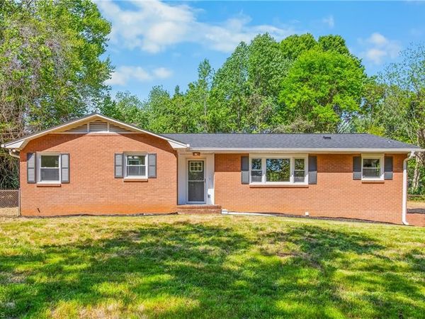 4300 Lisa Drive , Winston-Salem, NC 27103