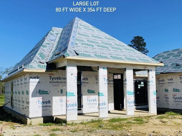 9069 Hillon Hood Rd, Denham Springs, LA 70726