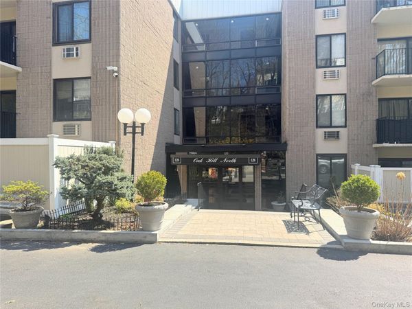 128 Colonial Parkway , Unit 3B, Yonkers, NY 10710