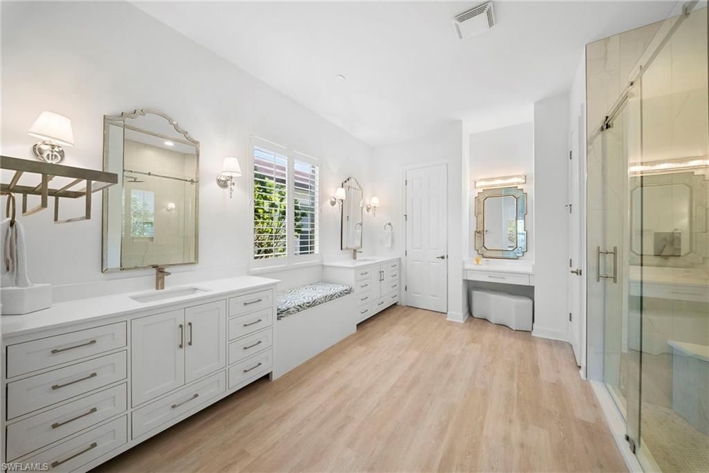 8844 Mustang Island Cir, Naples, FL 34113 Photo