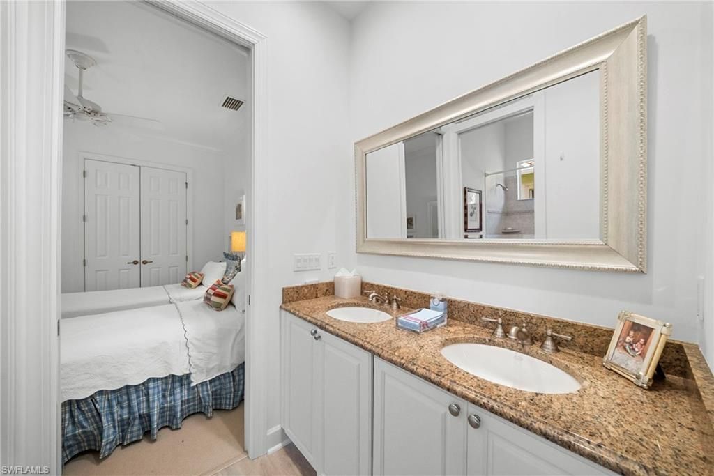 8844 Mustang Island Cir, Naples, FL 34113 Photo