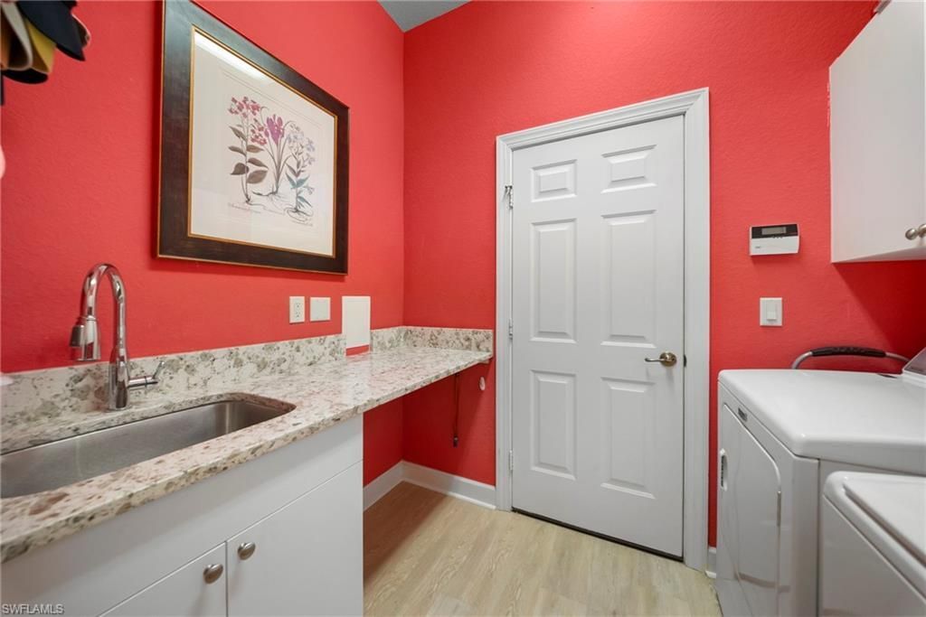 8844 Mustang Island Cir, Naples, FL 34113 Photo