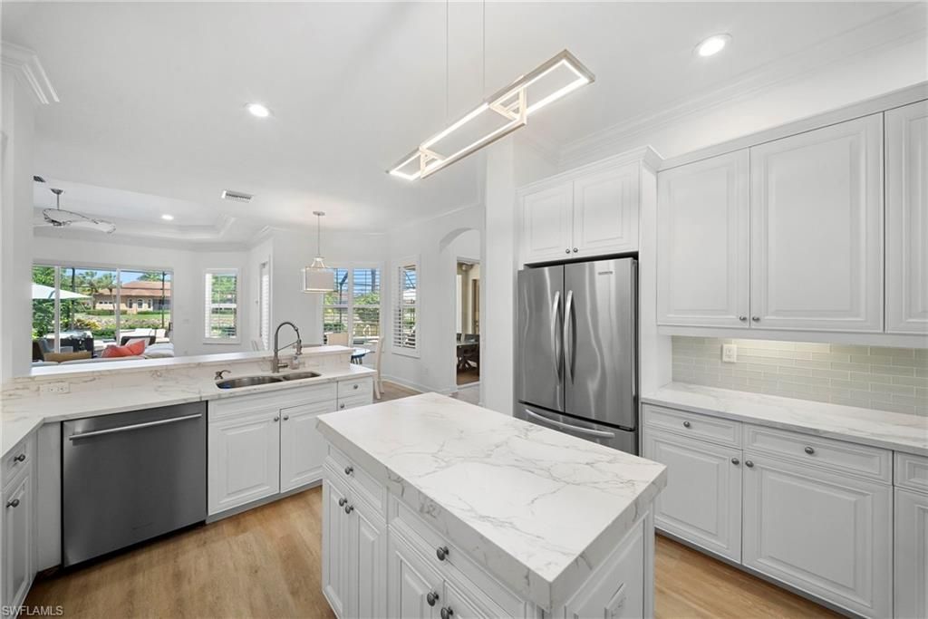 8844 Mustang Island Cir, Naples, FL 34113 Photo