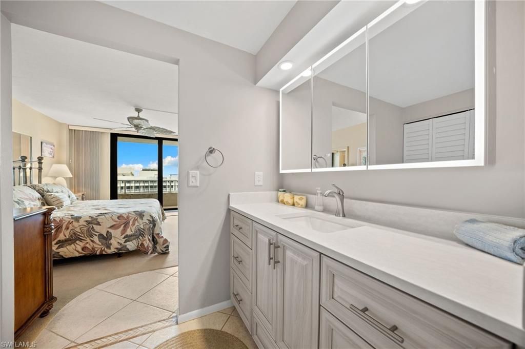 320 Seaview Ct, Unit 2009, Marco Island, FL 34145 Photo