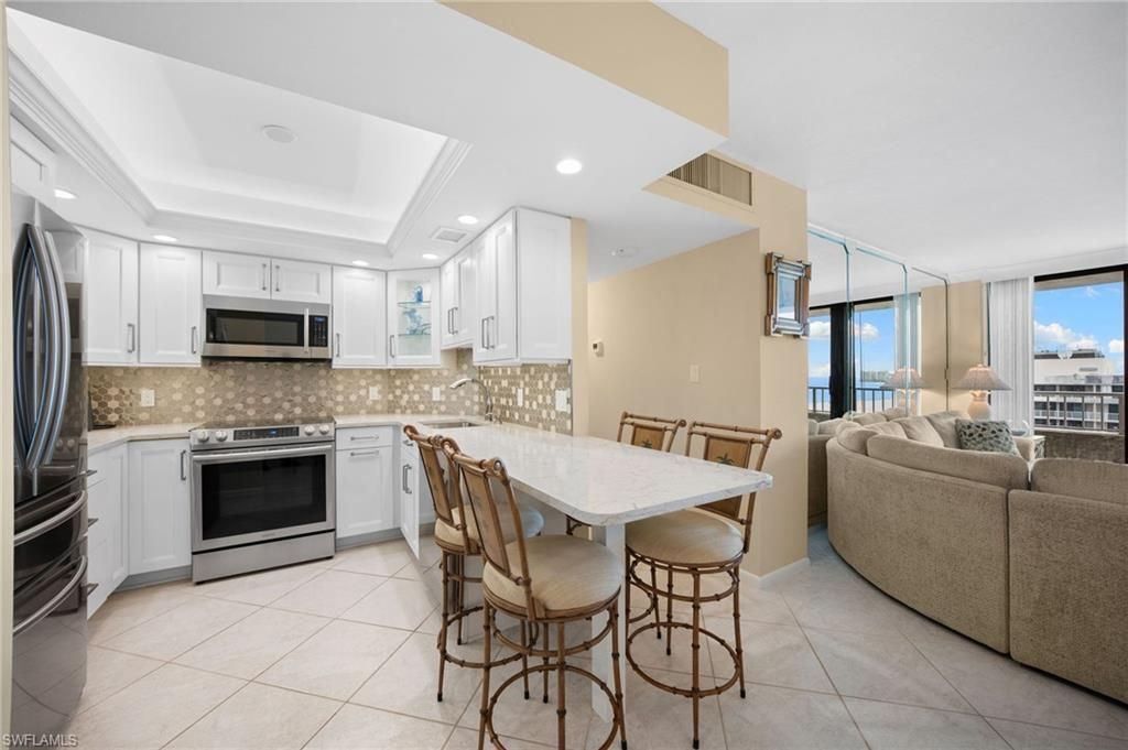 320 Seaview Ct, Unit 2009, Marco Island, FL 34145 Photo