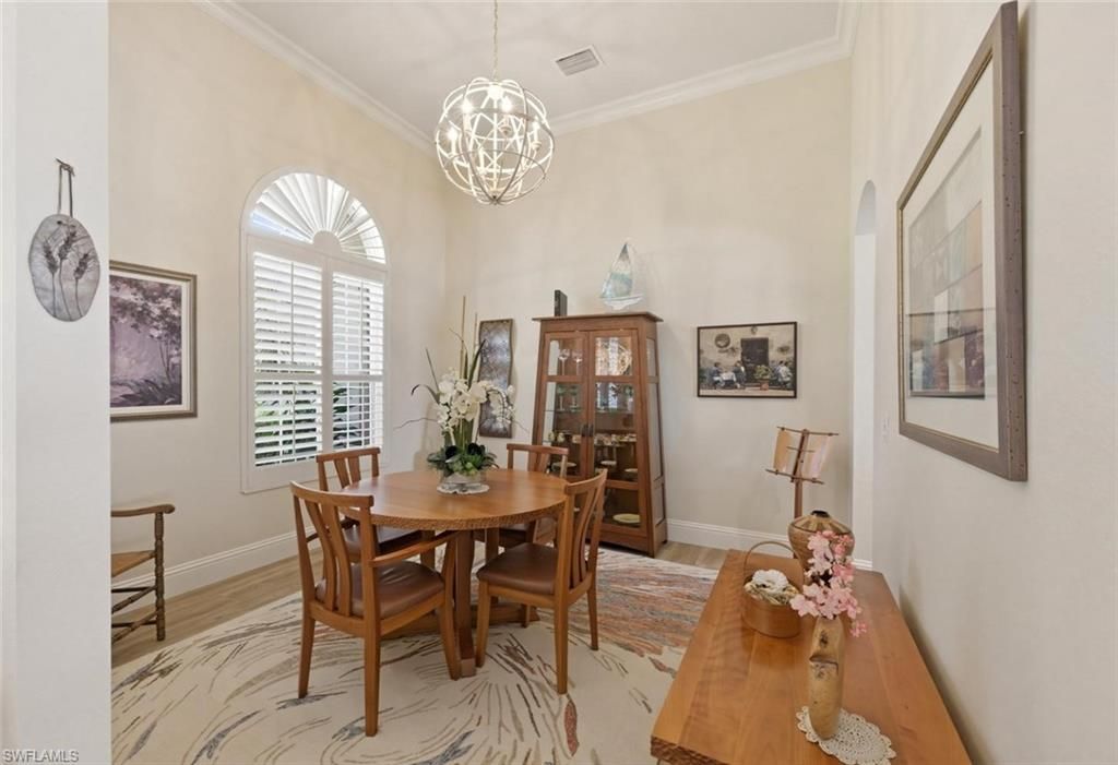 2076 Imperial Cir, Naples, FL 34110 Photo