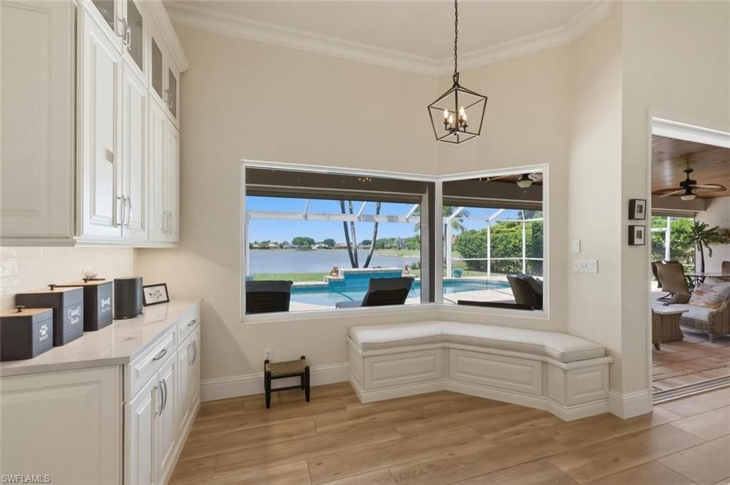 2076 Imperial Cir, Naples, FL 34110 Photo