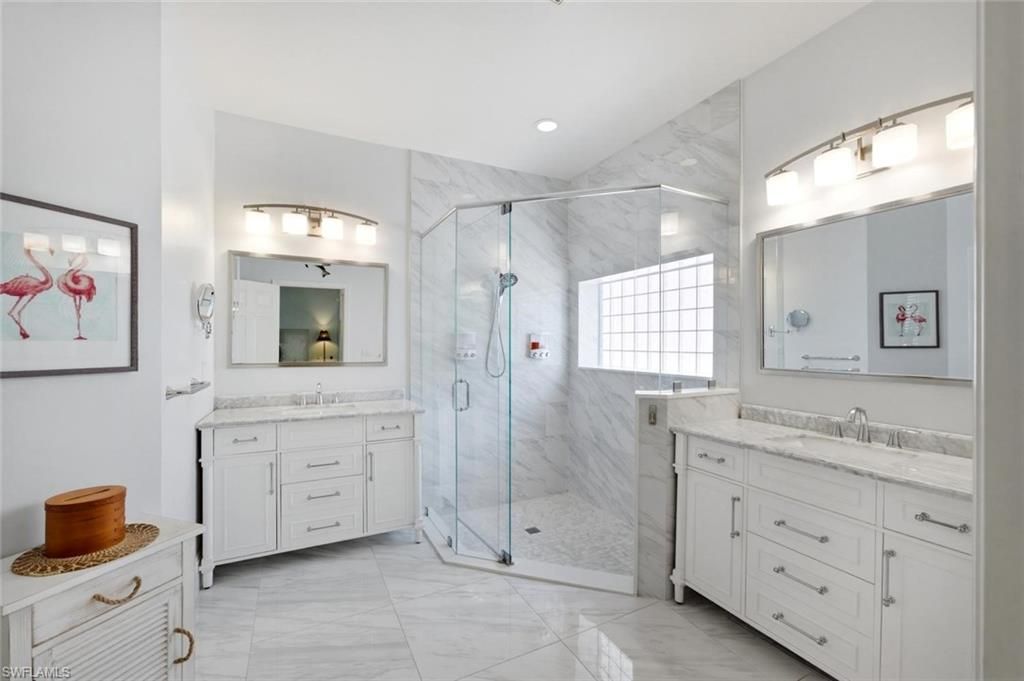 2076 Imperial Cir, Naples, FL 34110 Photo