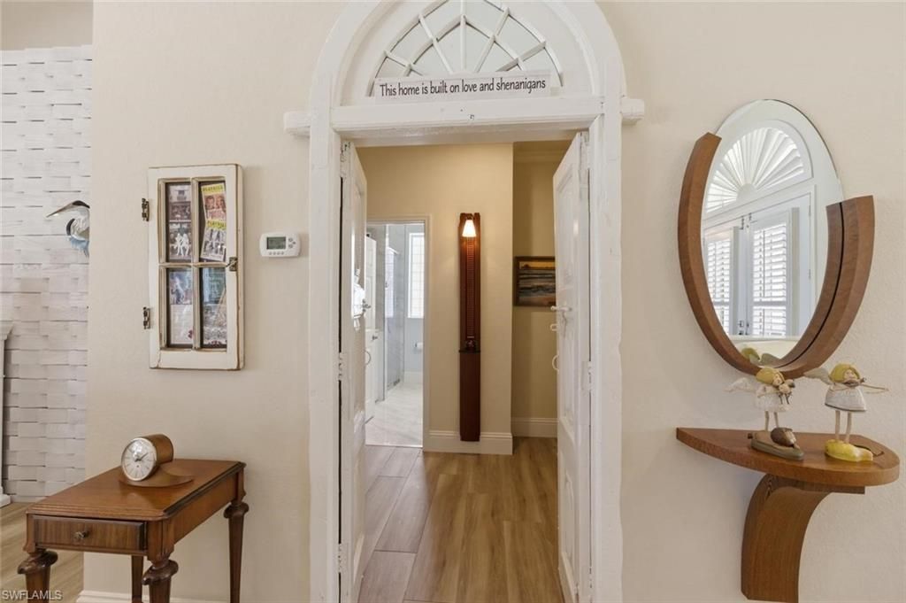 2076 Imperial Cir, Naples, FL 34110 Photo