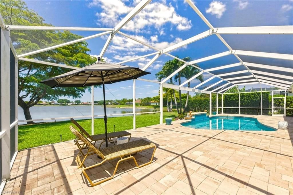 2076 Imperial Cir, Naples, FL 34110 Photo