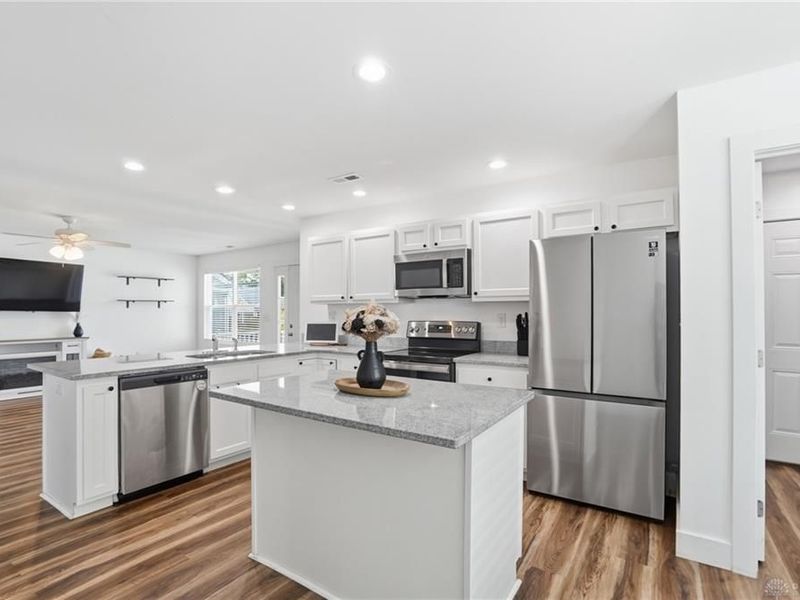 728 E Northern Avenue, Springfield, OH 45503 Photo 11