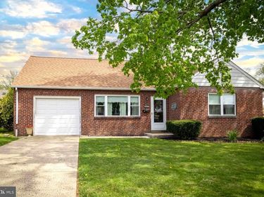 833 EMERSON STREET, PHILADELPHIA, PA 19111