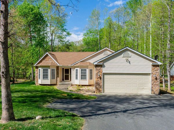 103 ASPEN COURT , LOCUST GROVE, VA 22508