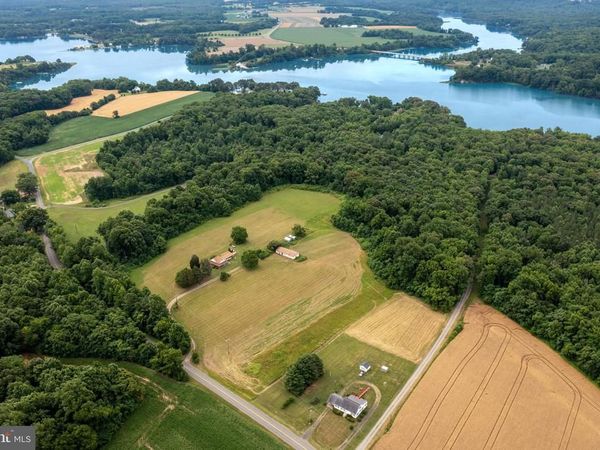 5050 ZACATA ROAD , MONTROSS, VA 22520