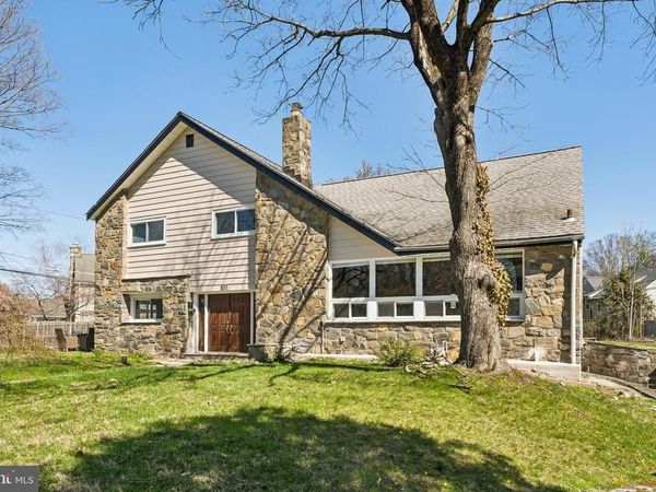 1011 STANFORD DRIVE, WYNNEWOOD, PA 19096