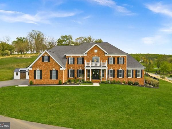 15064 BARLOW DRIVE, WATERFORD, VA 20197
