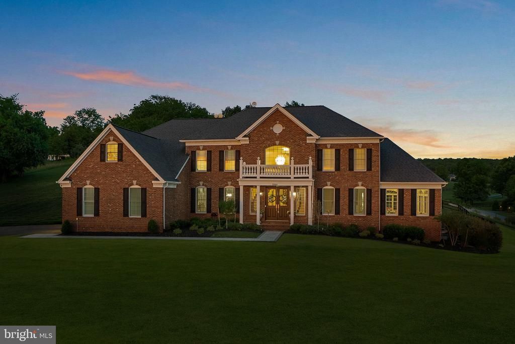 15064 BARLOW DRIVE, WATERFORD, VA 20197