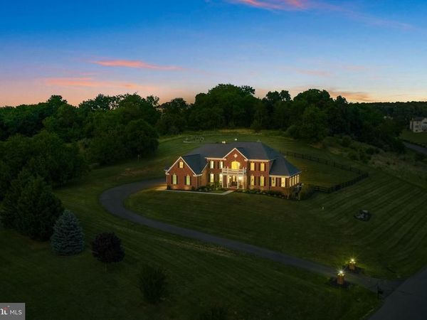 15064 BARLOW DRIVE, WATERFORD, VA 20197