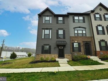 1329 TRESTLE DRIVE , FREDERICKSBURG, VA 22401